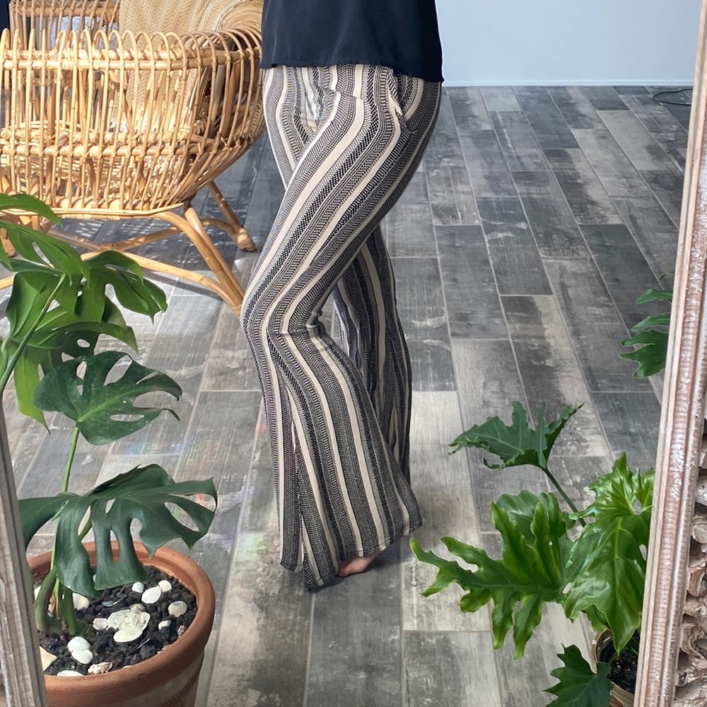 Stone cold fox flare pants 1 small